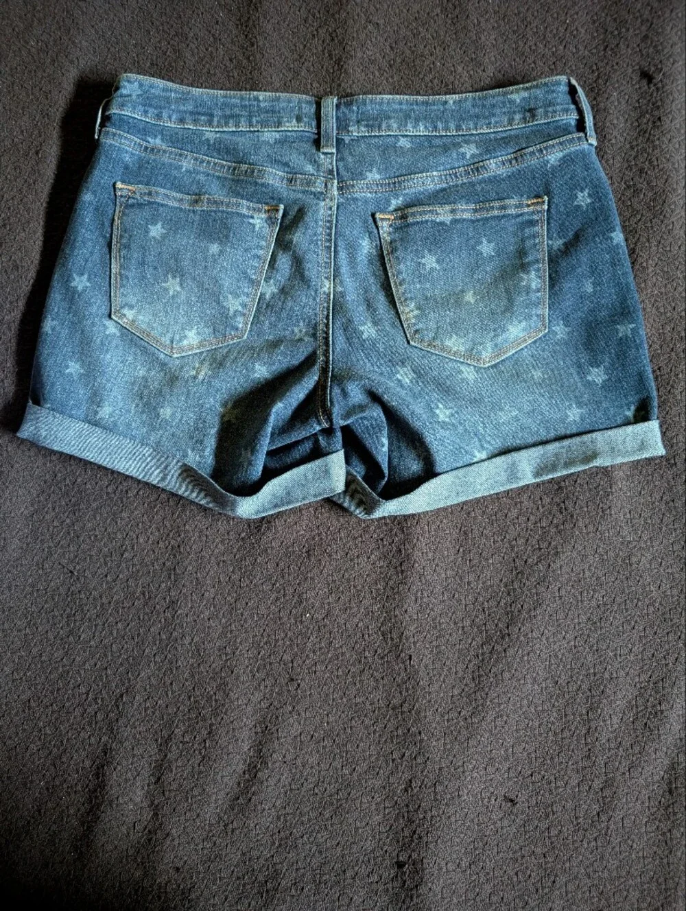 Sonoma Dark Blue Denim Star Shorts Size 6 EUC - Picture 2 of 4
